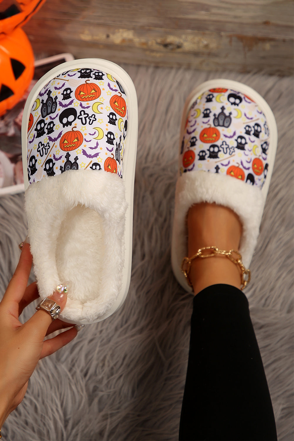 White Halloween Pumpkin Ghost Print Plush Home Slippers