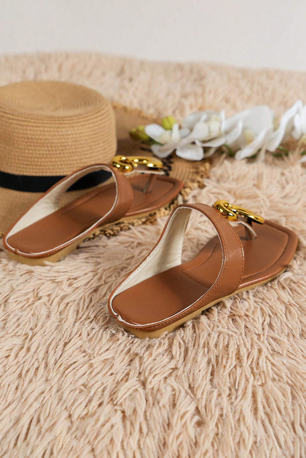 Brown Metal Rings Decor Square Toe Flat Slippers